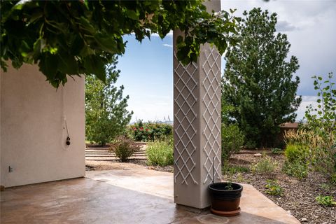 Tiny photo for 15 E Chili Line Road, Santa Fe, NM 87508 (MLS # 202505322)