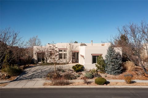 Tiny photo for 15 E Chili Line Road, Santa Fe, NM 87508 (MLS # 202505322)