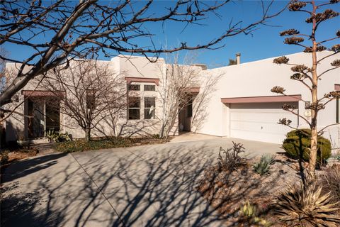 Tiny photo for 15 E Chili Line Road, Santa Fe, NM 87508 (MLS # 202505322)