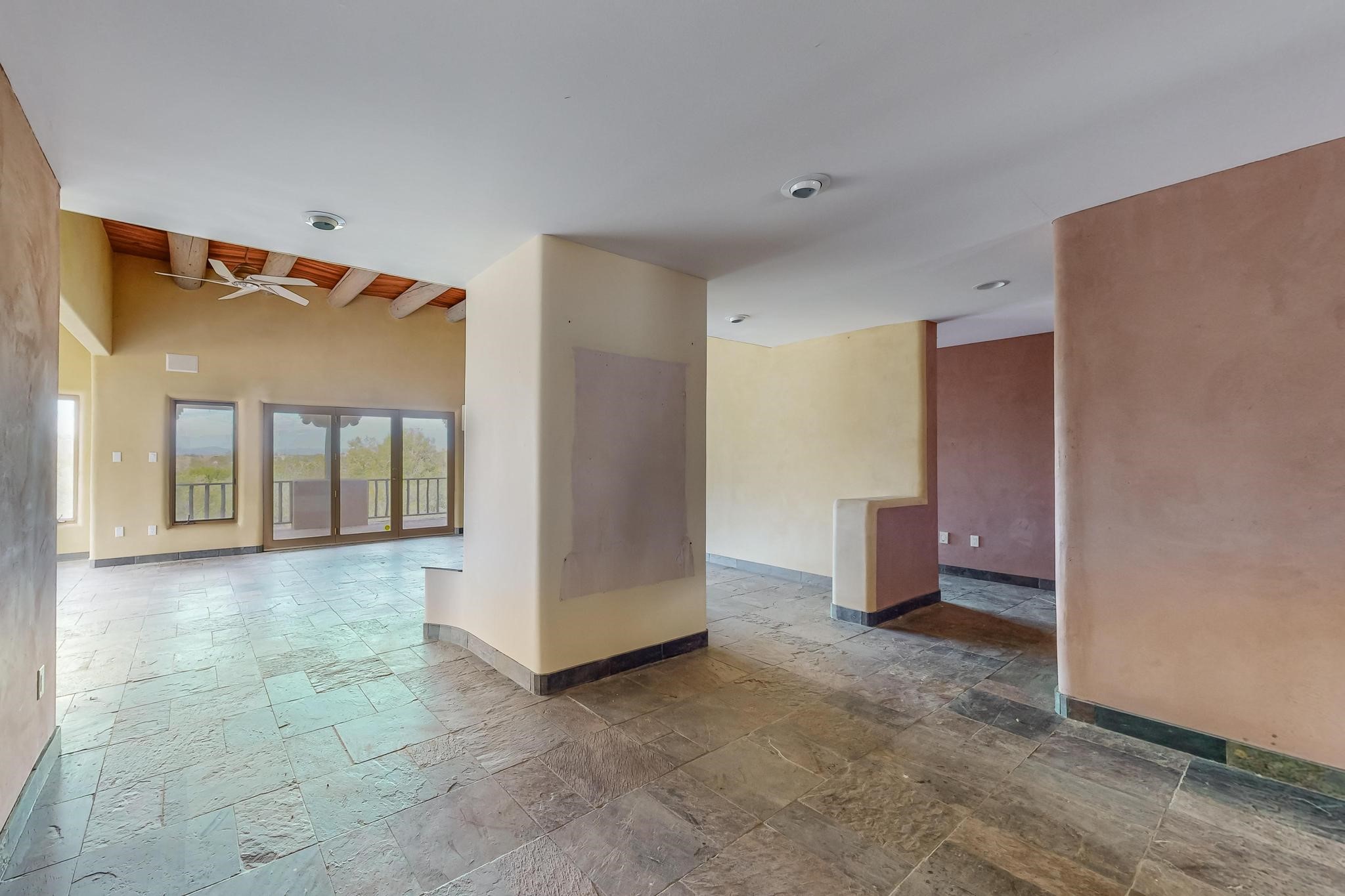 1285 Este Ln Ln, Santa Fe, New Mexico image 6