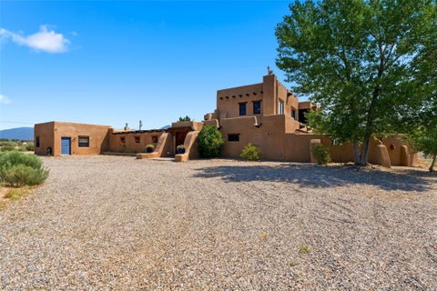 Homes For Sale - 1534 Millicent Rogers Rd<br/> El Prado, NM 87529