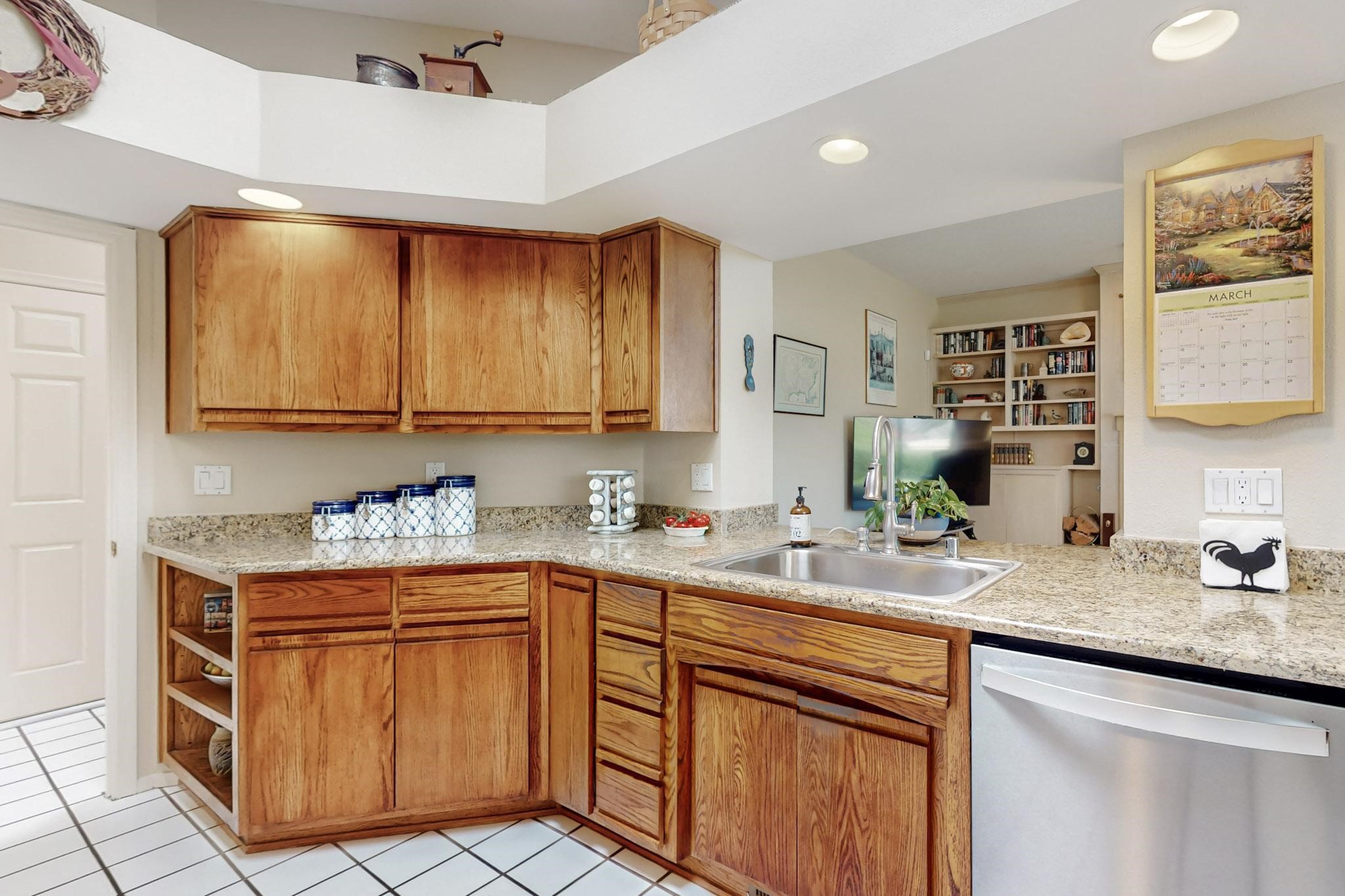 5705 Elderberry Court, Albuquerque, New Mexico image 9