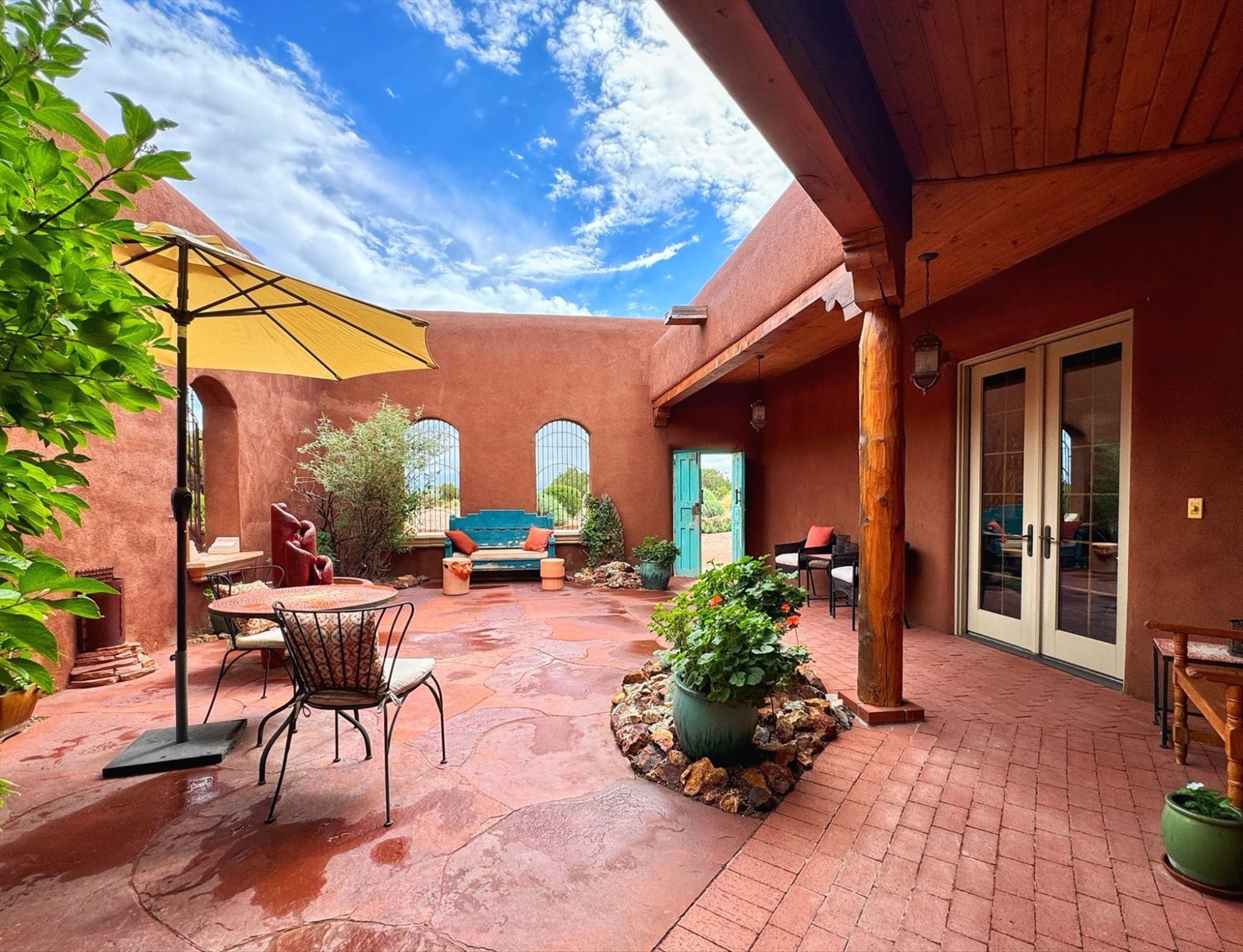 14 W Gold Canyon Road, Santa Fe, New Mexico image 2