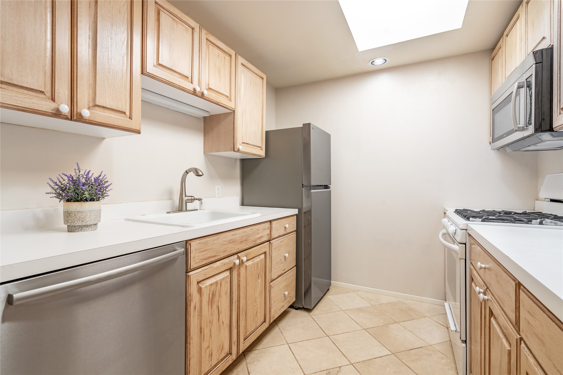 663 Bishops Lodge Rd #8, Santa Fe, New Mexico image 6