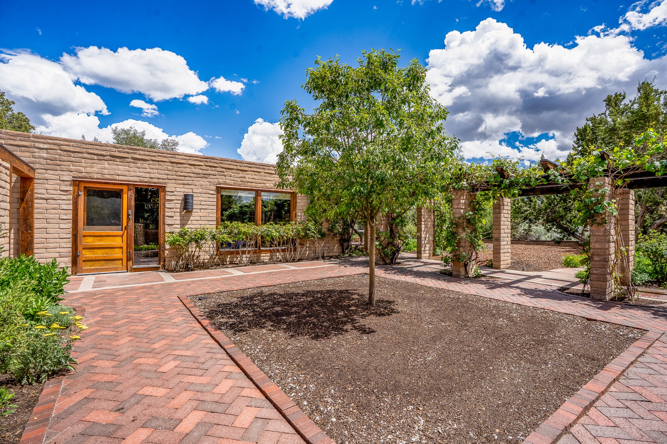 105 Calle Golondrina, Santa Fe, New Mexico image 32