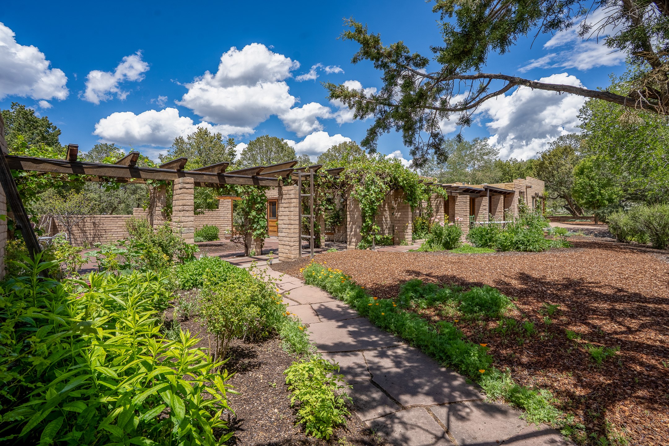 105 Calle Golondrina, Santa Fe, New Mexico image 34