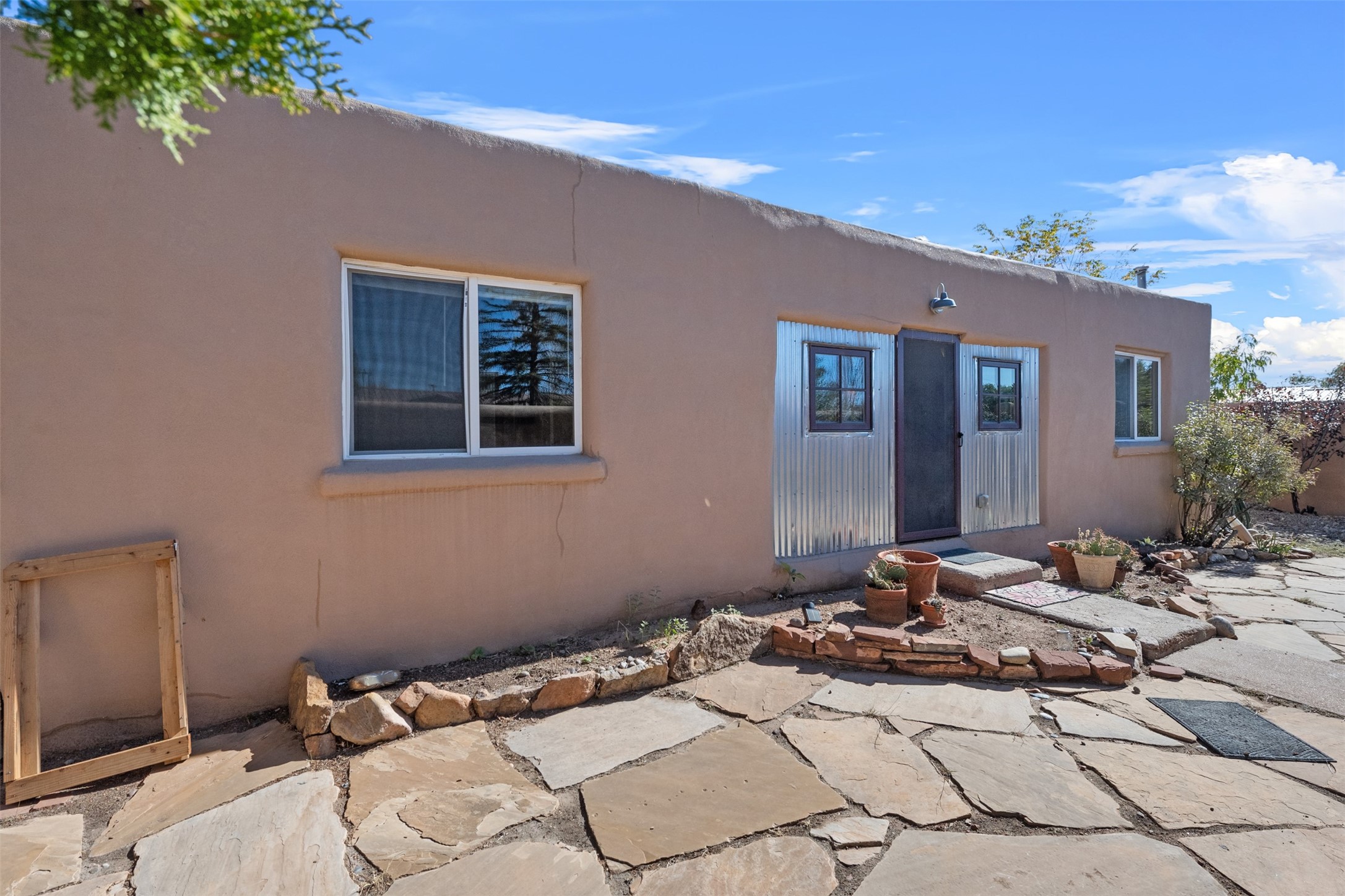 1161 Maez Rd, Santa Fe, New Mexico image 1