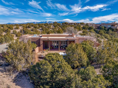 Homes For Sale - 4 Thistle Lane<br/> Santa Fe County, Santa Fe, NM 87506
