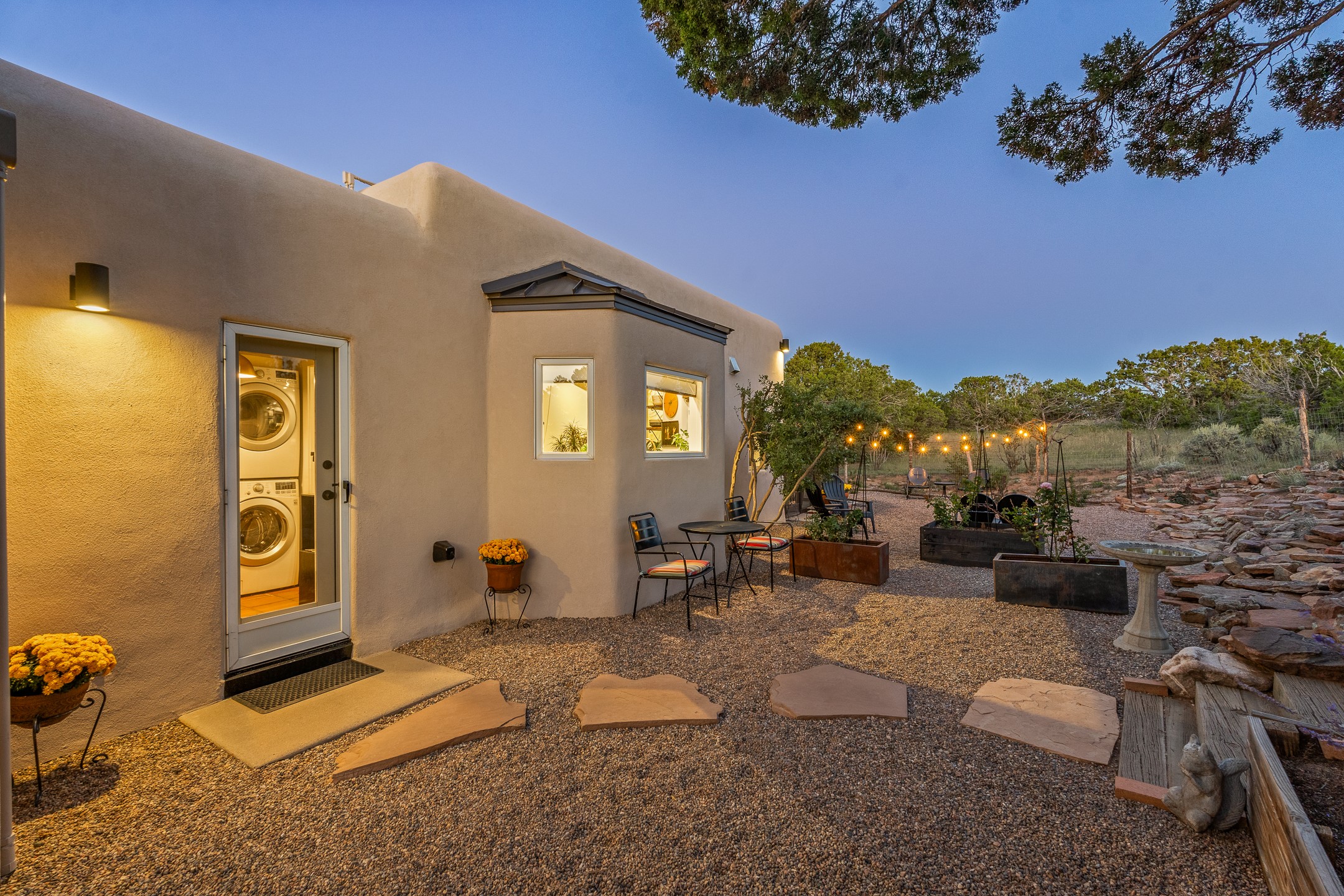 Santa Fe, New Mexico 87508, United States, 2 Bedrooms Bedrooms, ,2 BathroomsBathrooms,Residential,Active,216539