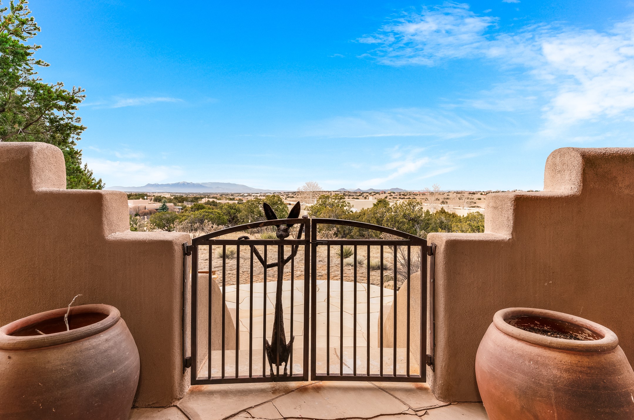 25 Calle Cal, Santa Fe, New Mexico image 1