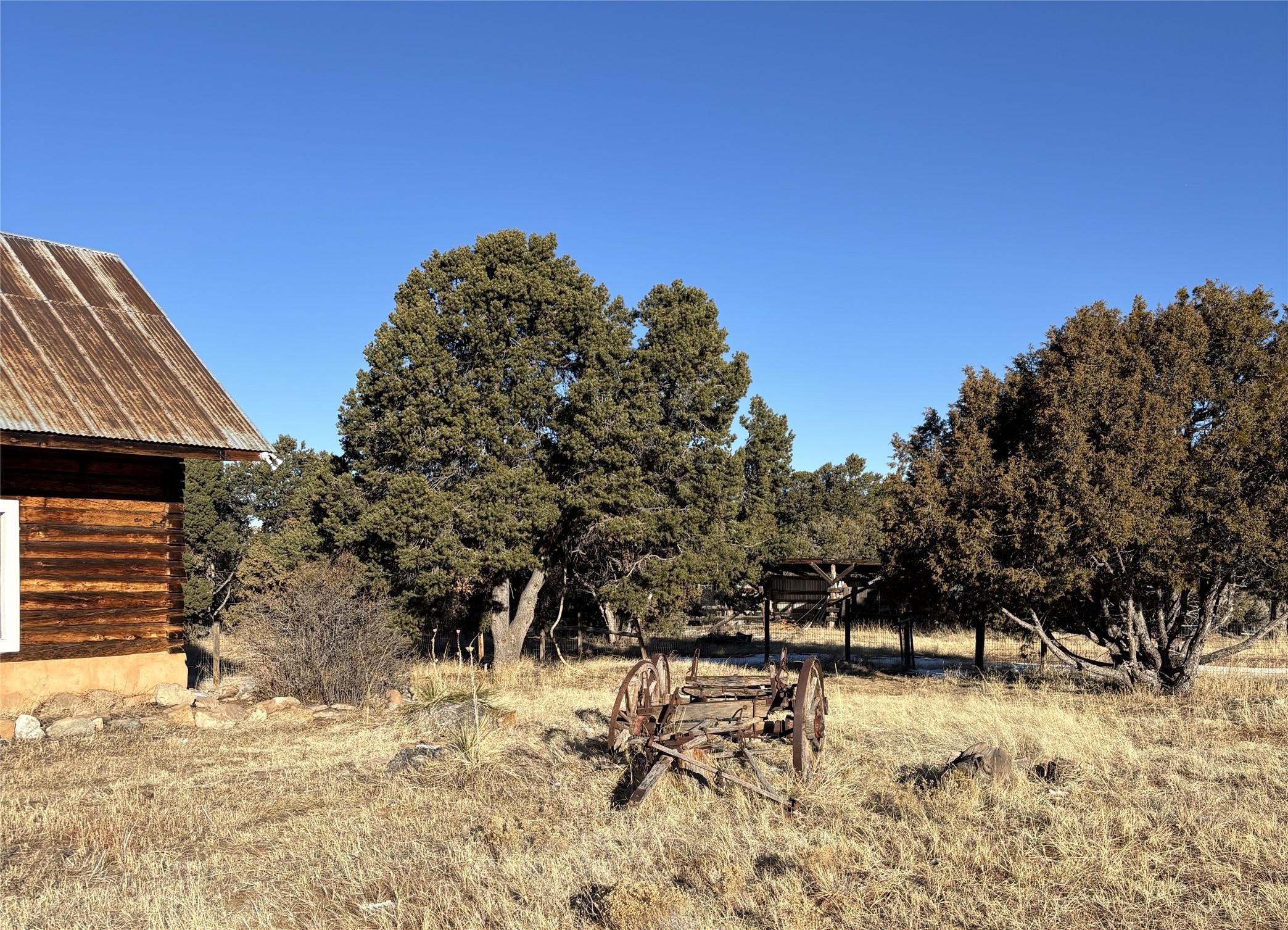 1798 Nm-96, Gallina, New Mexico image 9