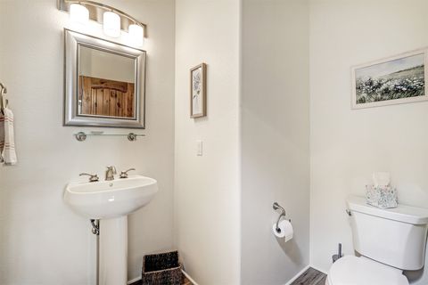 Tiny photo for 130 E Chili Line Road Rd, Santa Fe, NM 87508 (MLS # 202601683)