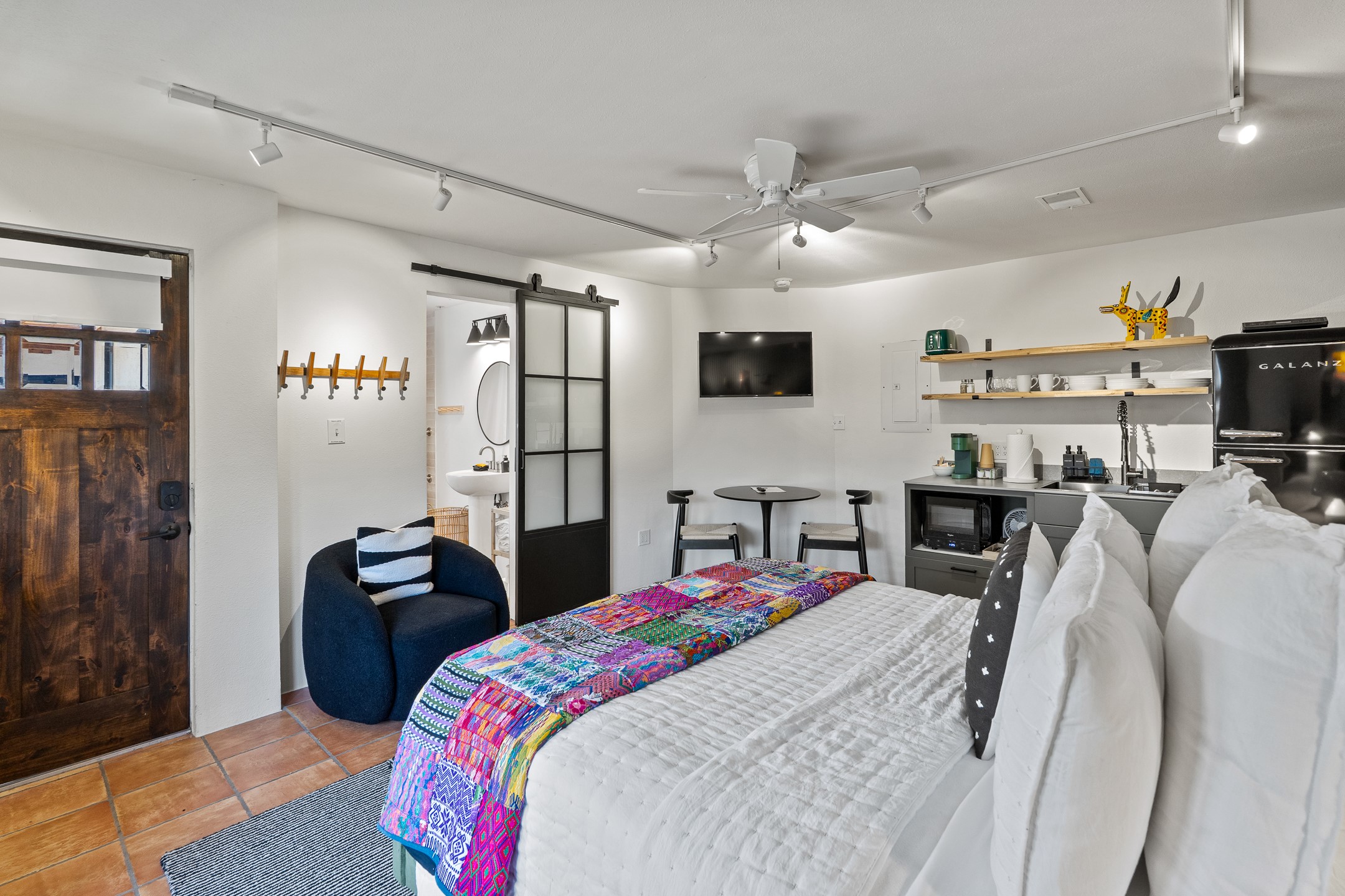 Santa Fe, New Mexico 87508, United States, ,Commercial,Active,253582