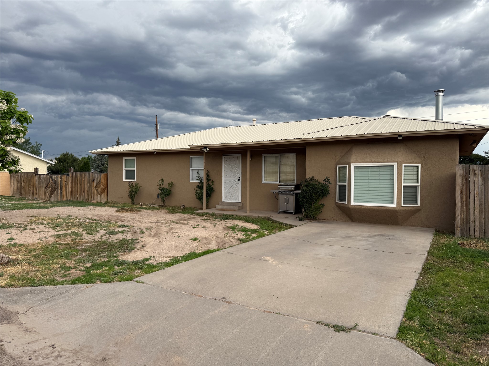 526 Camino Arbolera - Photo 2