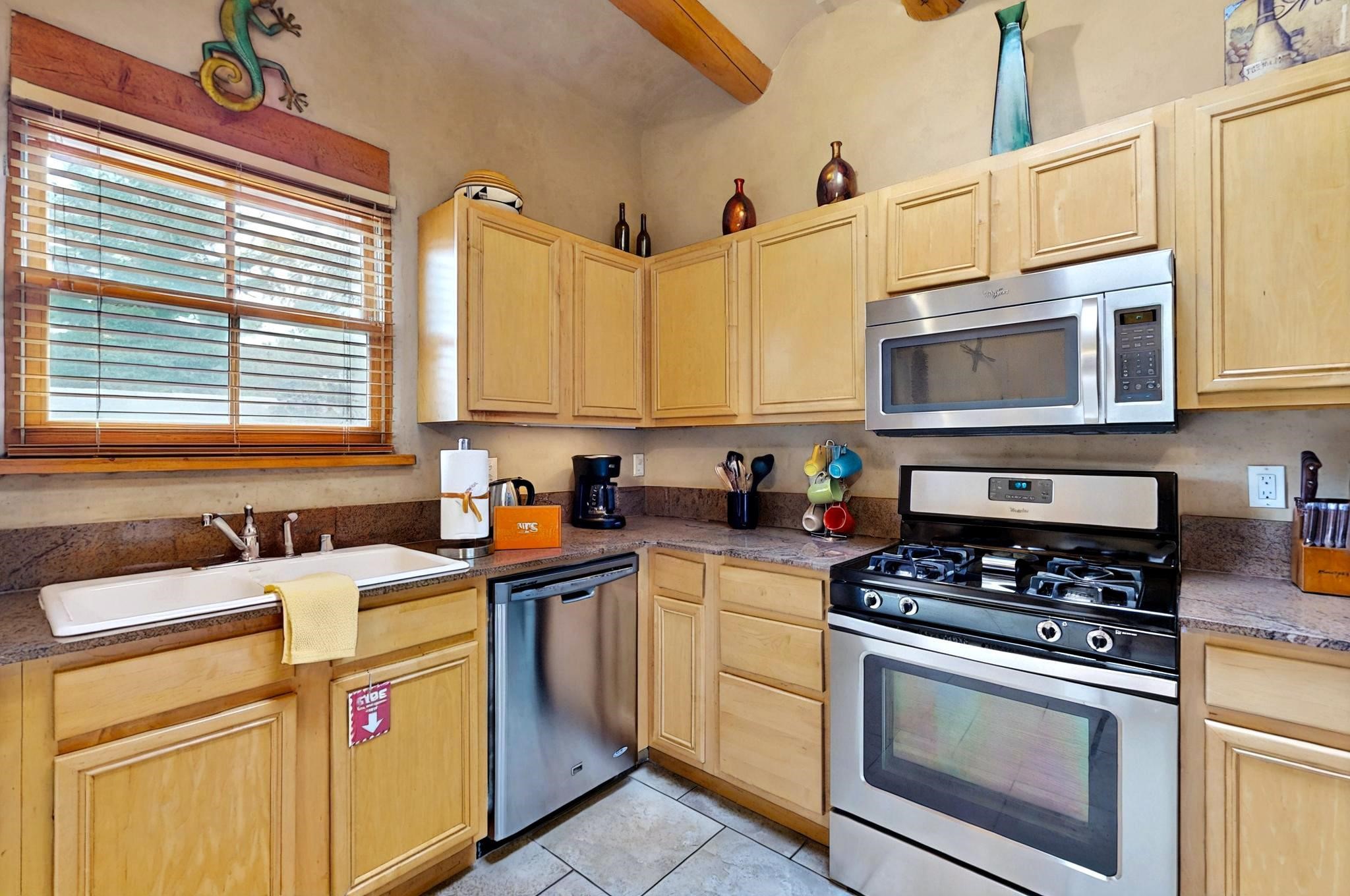 415 Griffin #C, Santa Fe, New Mexico image 3