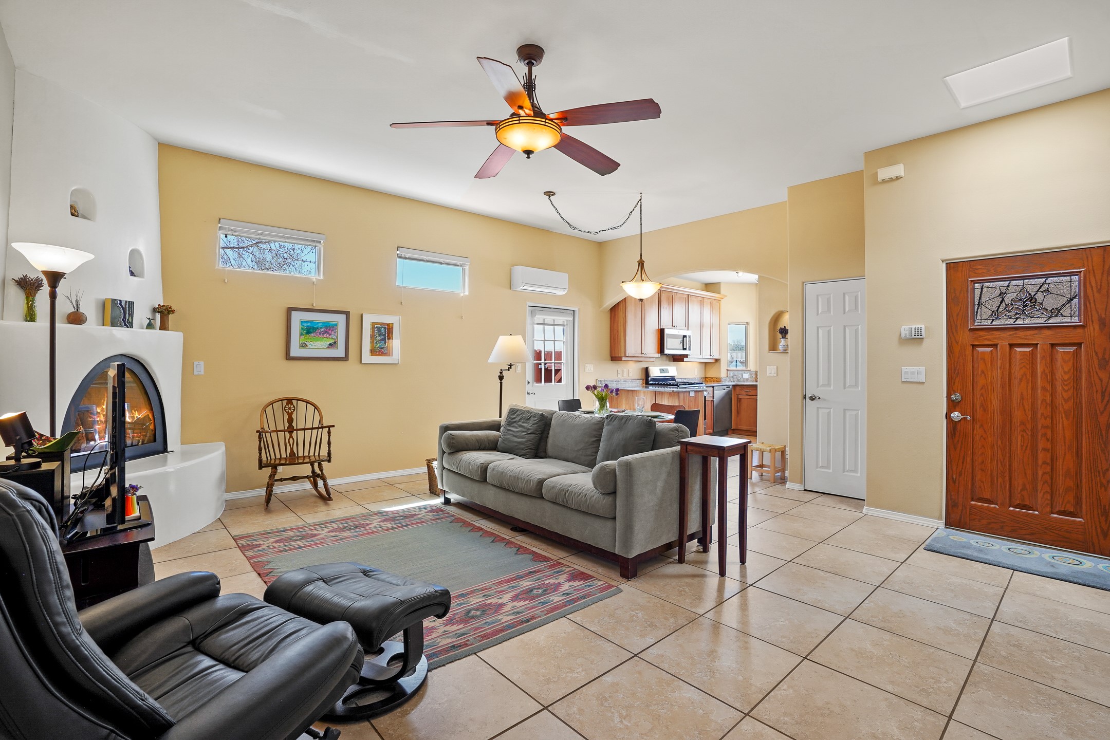 1577 Kachina Ridge Drive, Santa Fe, New Mexico image 2