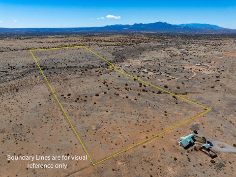 Tiny photo for 38 Sundog, Santa Fe, NM 87508 (MLS # 202501165)