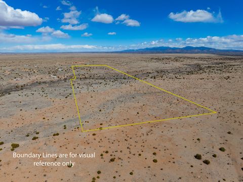 Tiny photo for 38 Sundog, Santa Fe, NM 87508 (MLS # 202501165)