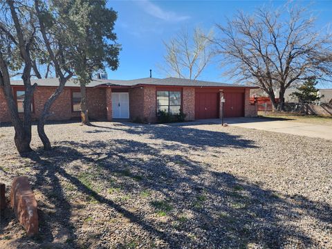 Homes For Sale - 405 Godfrey Avenue<br/> Rio Communities, NM 87002