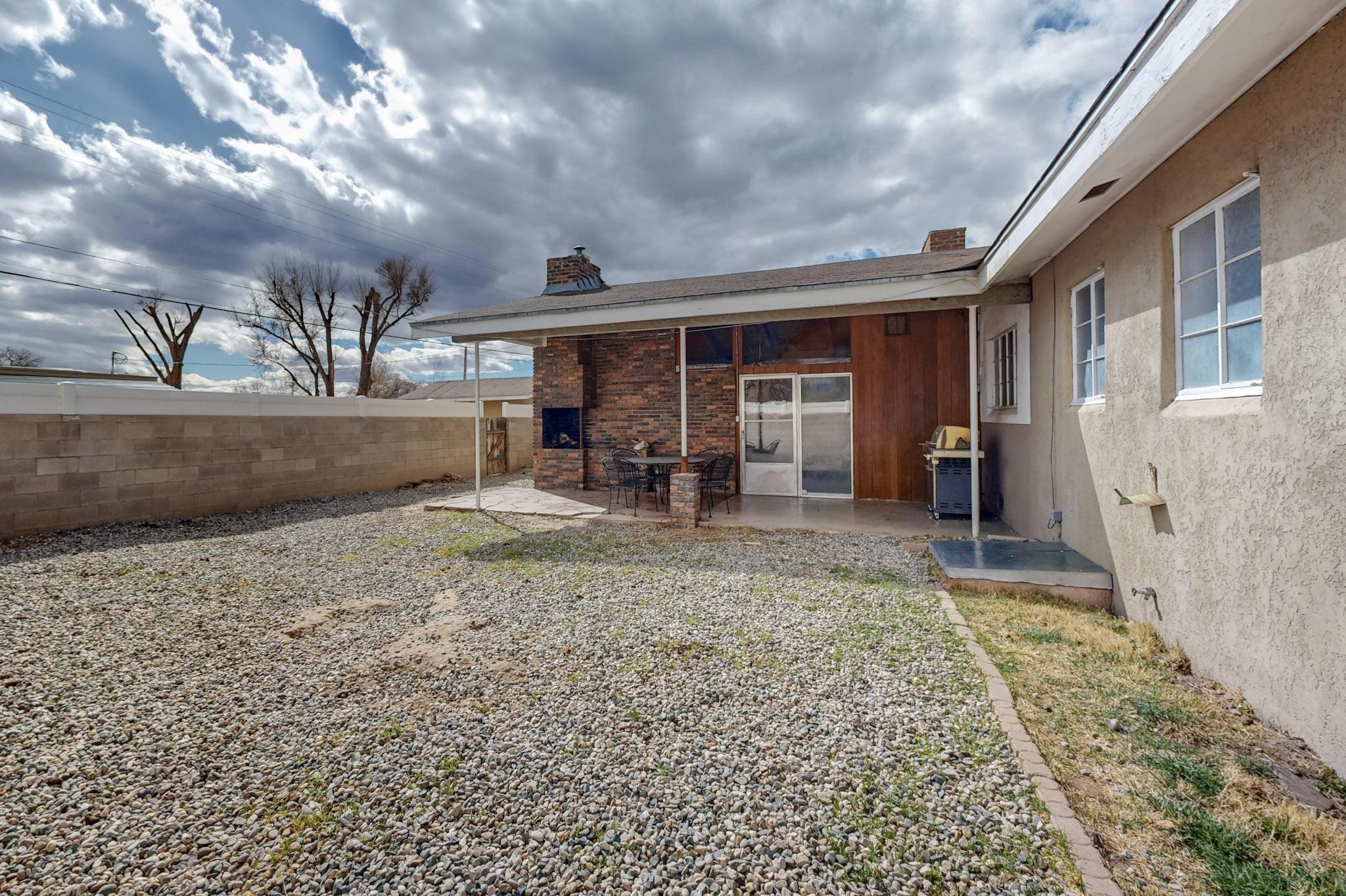 612 Valley Drive, Espanola, New Mexico image 38