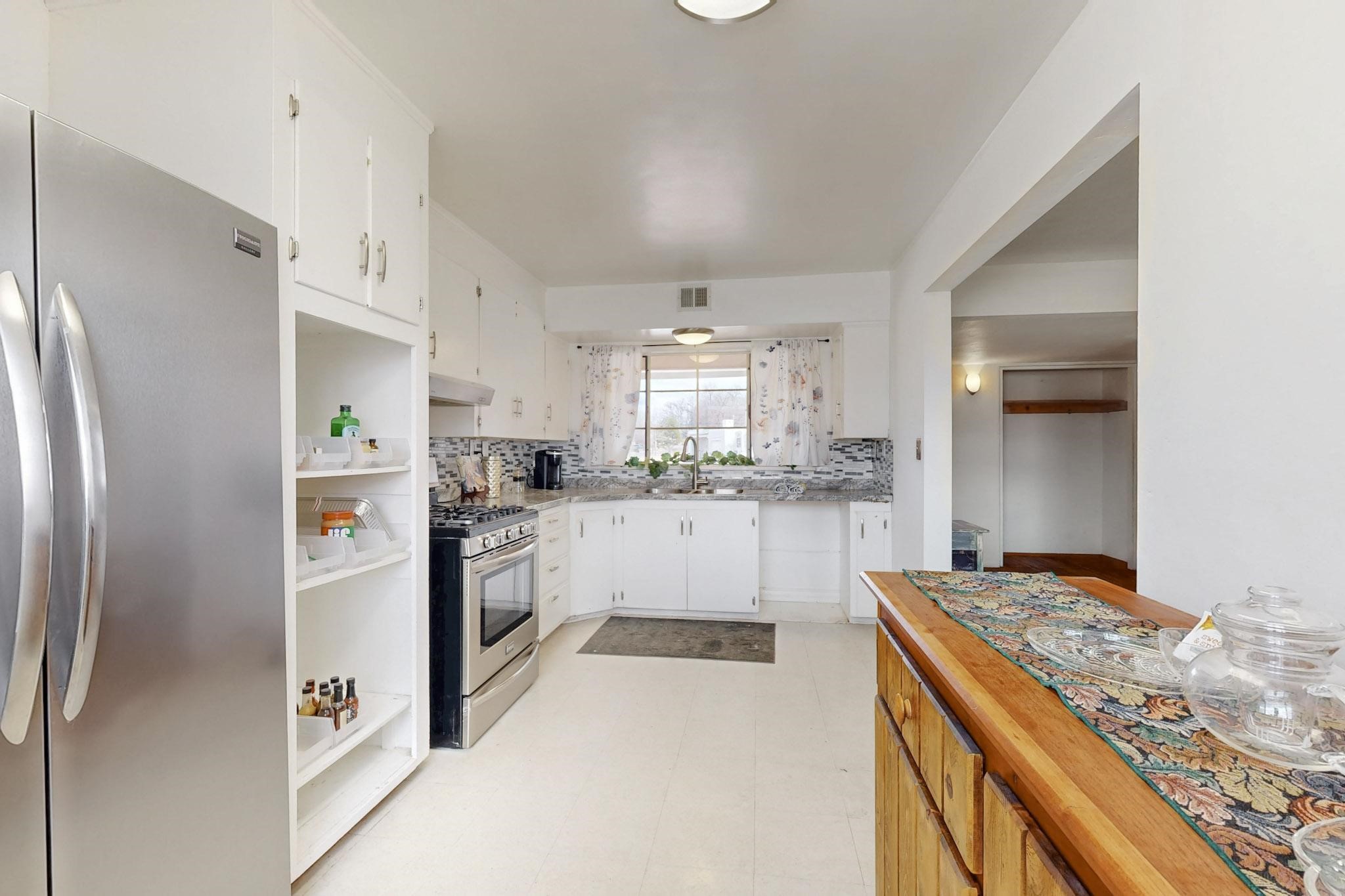 612 Valley Drive, Espanola, New Mexico image 19