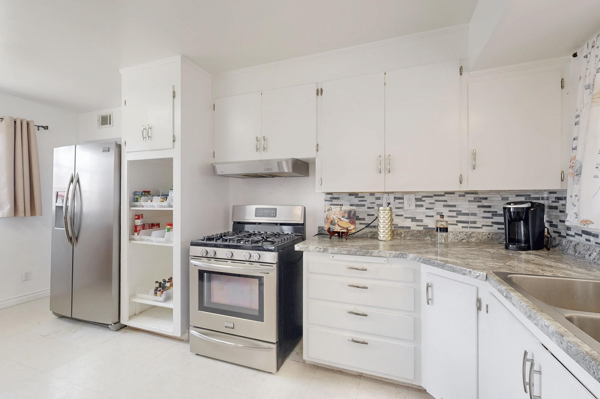 612 Valley Drive, Espanola, New Mexico image 18