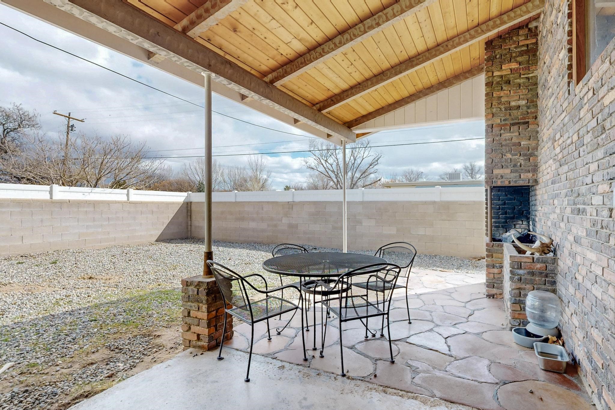 612 Valley Drive, Espanola, New Mexico image 36