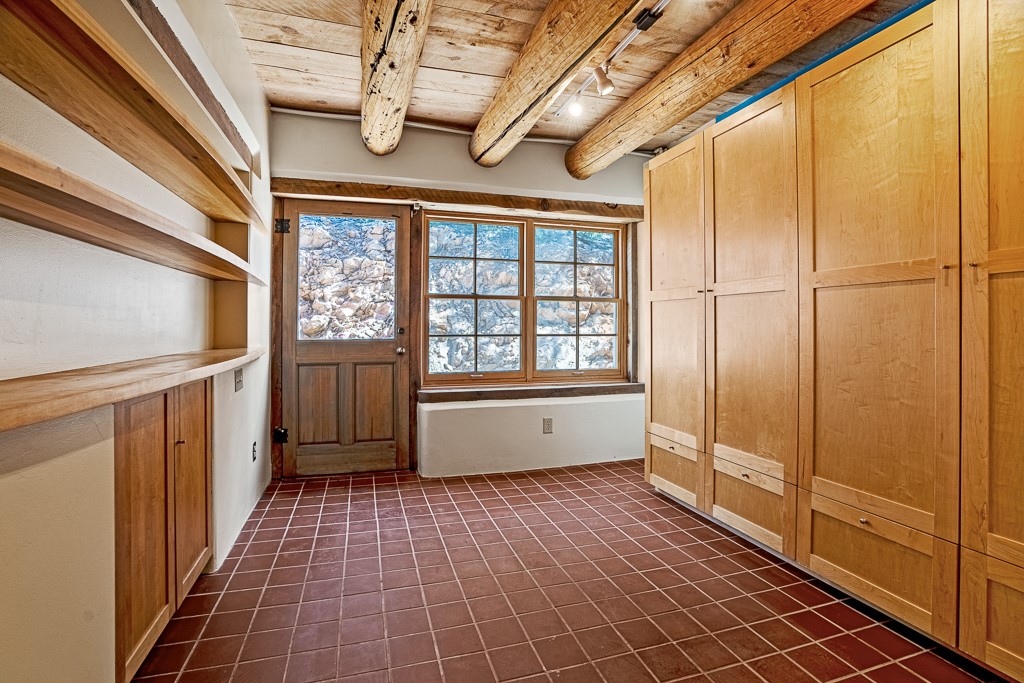 1692 Upper Canyon Road, Santa Fe, New Mexico image 27