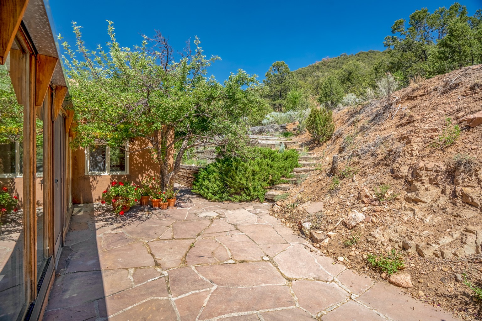 1692 Upper Canyon Road, Santa Fe, New Mexico image 22