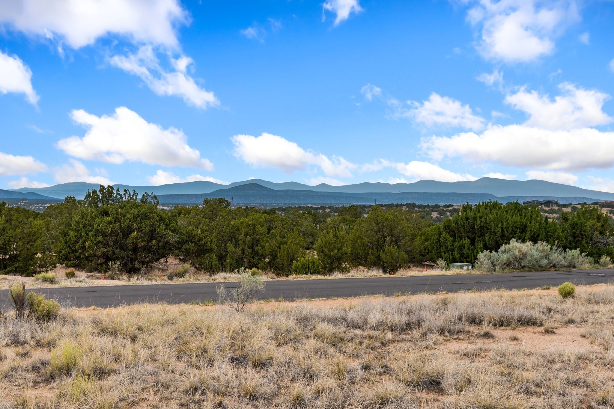 103 Paseo Aragon - Photo 4