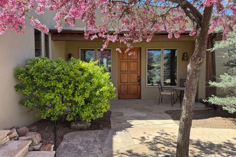 Tiny photo for 10 Descanso Road, Santa Fe, NM 87508 (MLS # 202601188)