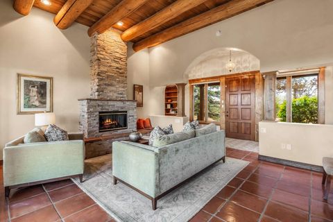 Tiny photo for 10 Descanso Road, Santa Fe, NM 87508 (MLS # 202601188)