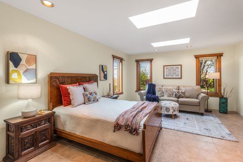 Tiny photo for 10 Descanso Road, Santa Fe, NM 87508 (MLS # 202601188)