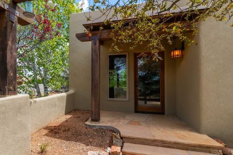Tiny photo for 10 Descanso Road, Santa Fe, NM 87508 (MLS # 202601188)