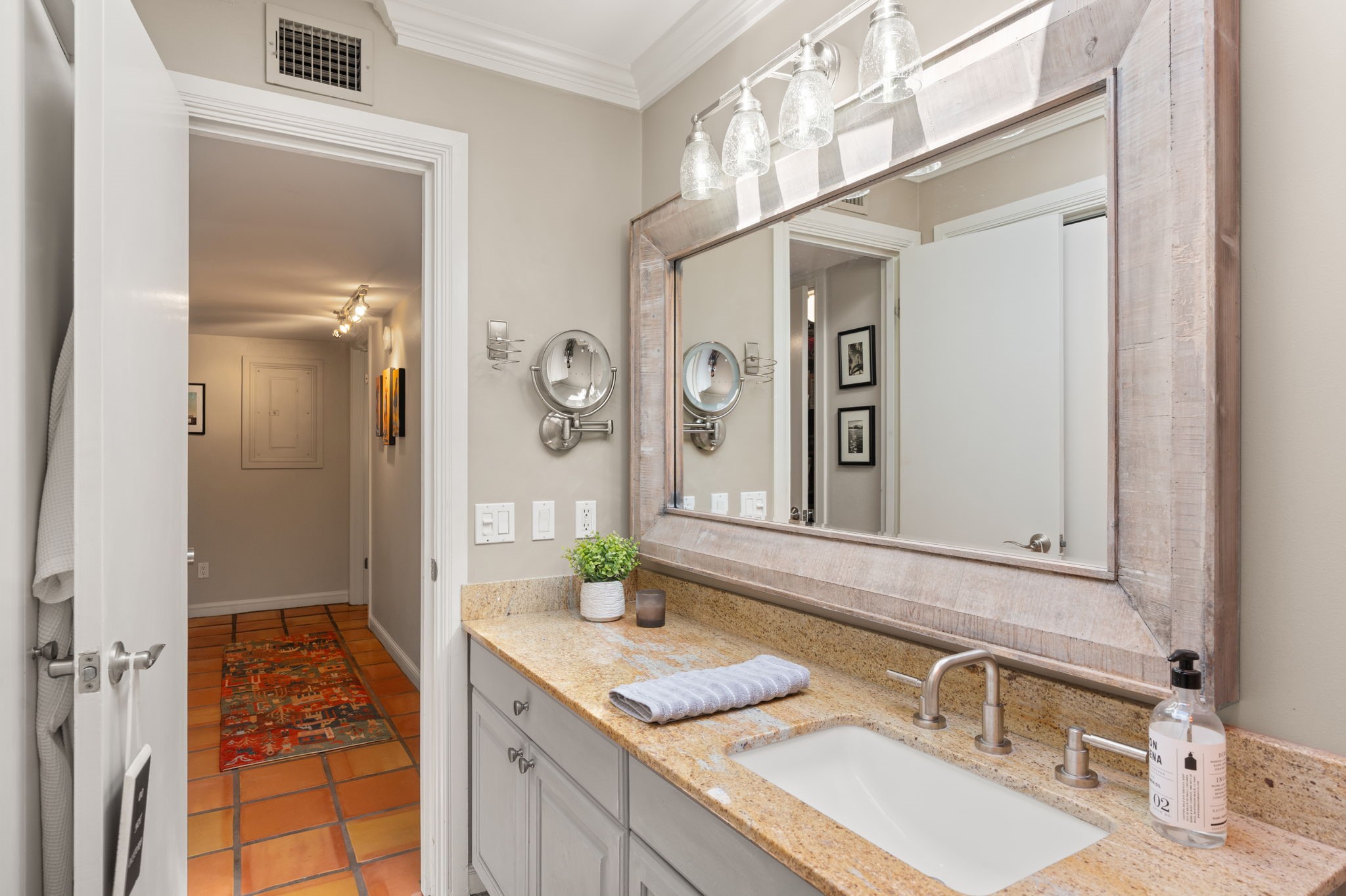 663 Bishops Lodge Rd #22, Santa Fe, New Mexico image 17