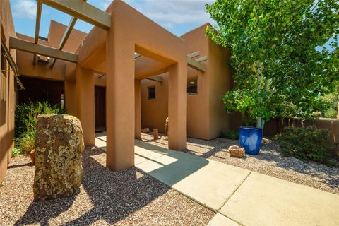 Homes For Sale - 2155 Plazuela Vista<br/> Santa Fe County, Santa Fe, NM 87505