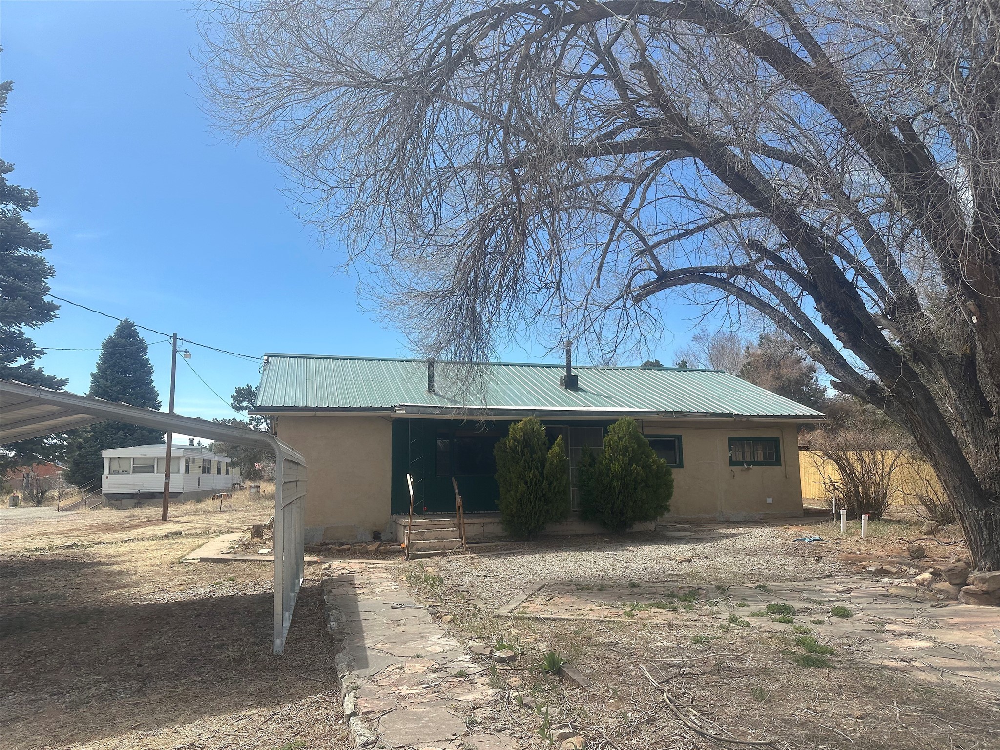 12 Lucero Ln, Pecos, New Mexico image 1