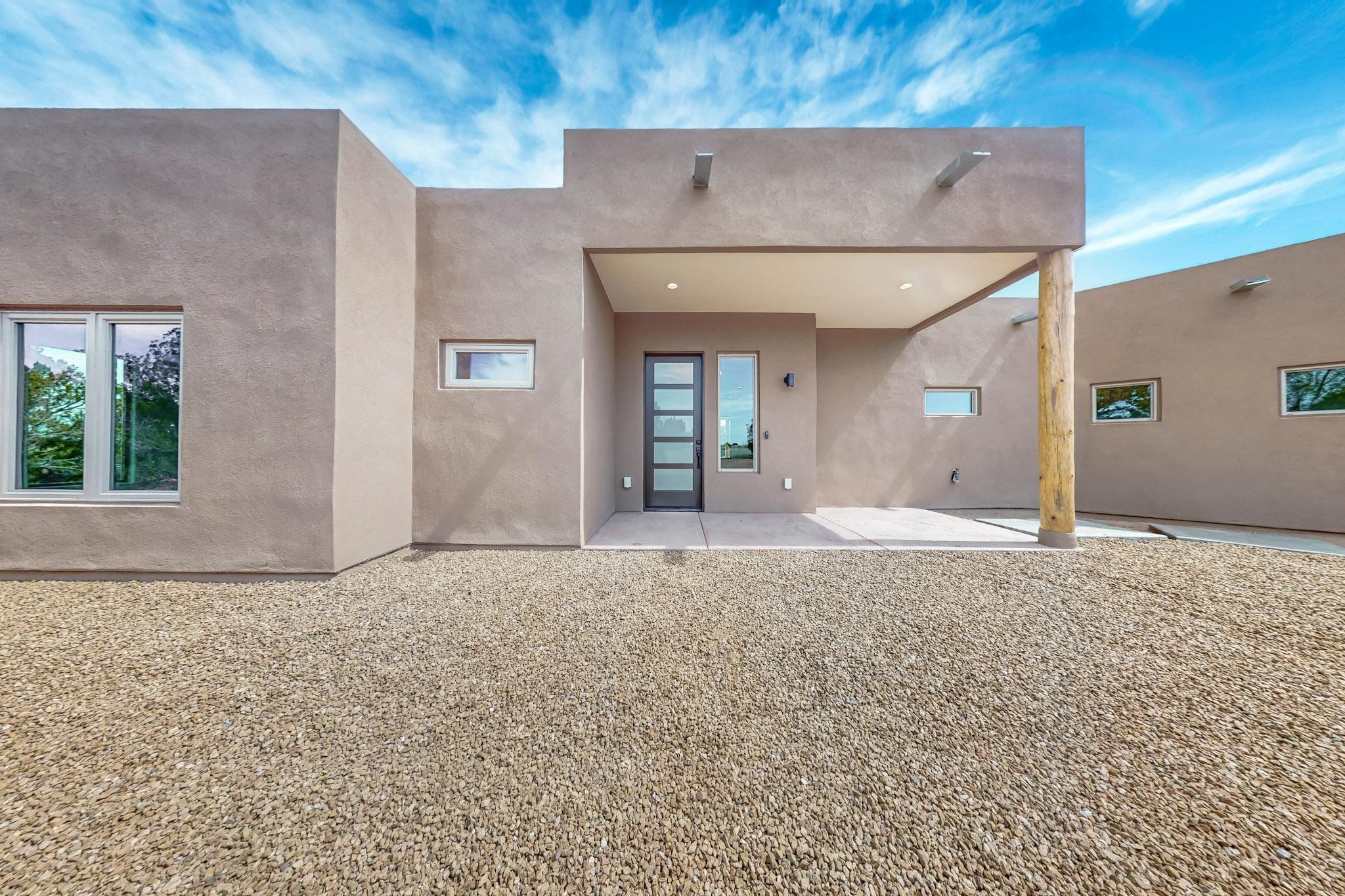 18 Fonda Court, Santa Fe, New Mexico image 2
