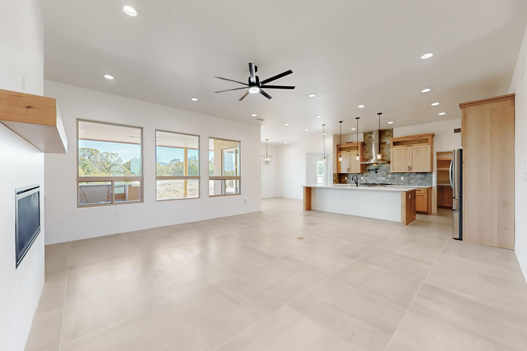 18 Fonda Court, Santa Fe, New Mexico image 4