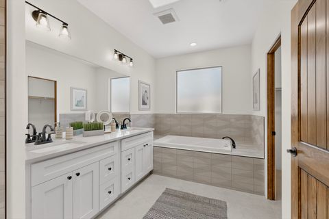 Tiny photo for 34 Pinon Doblado, Santa Fe, NM 87508 (MLS # 202601514)