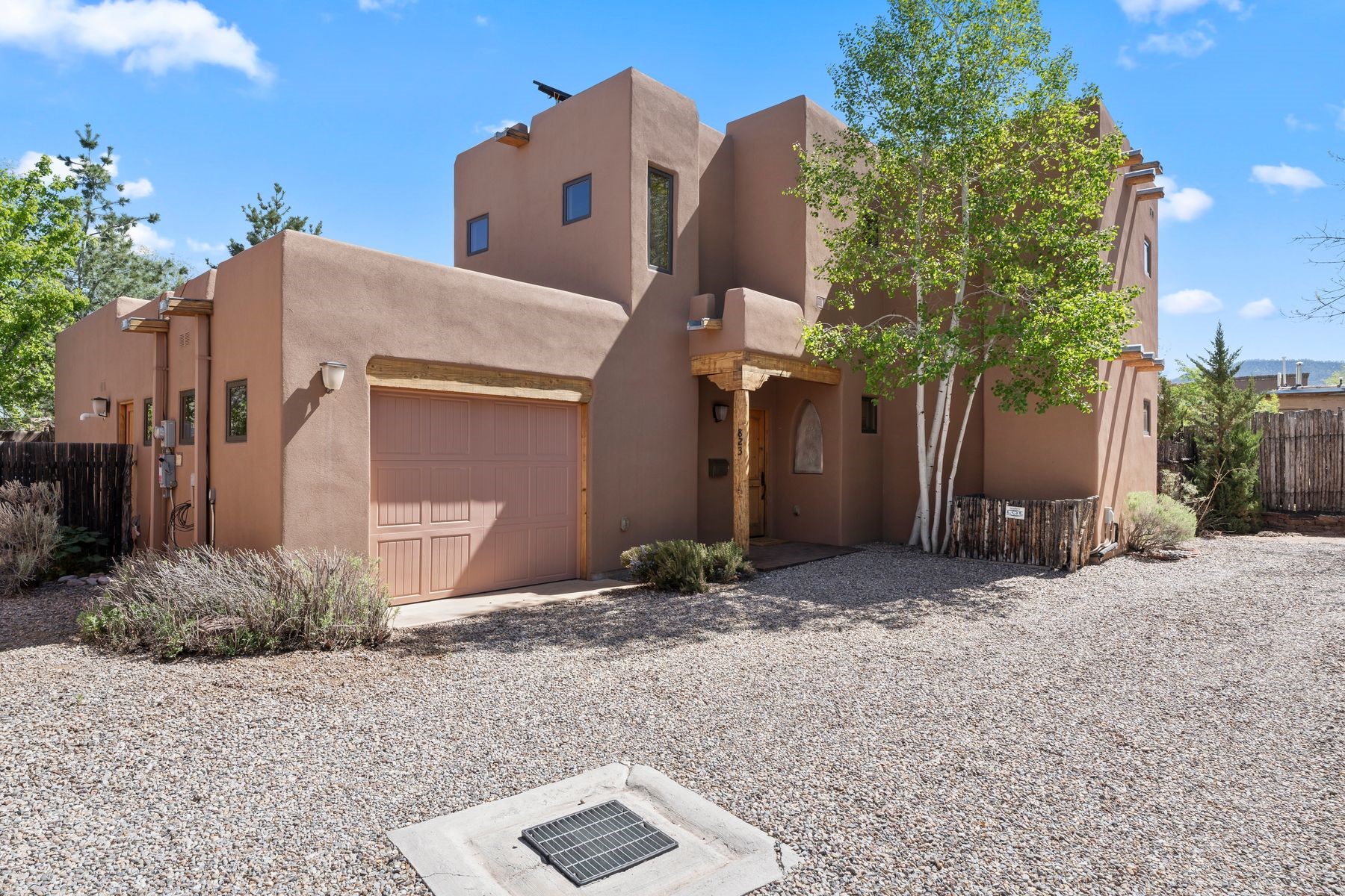 823 Waldo Street, Santa Fe, New Mexico image 1