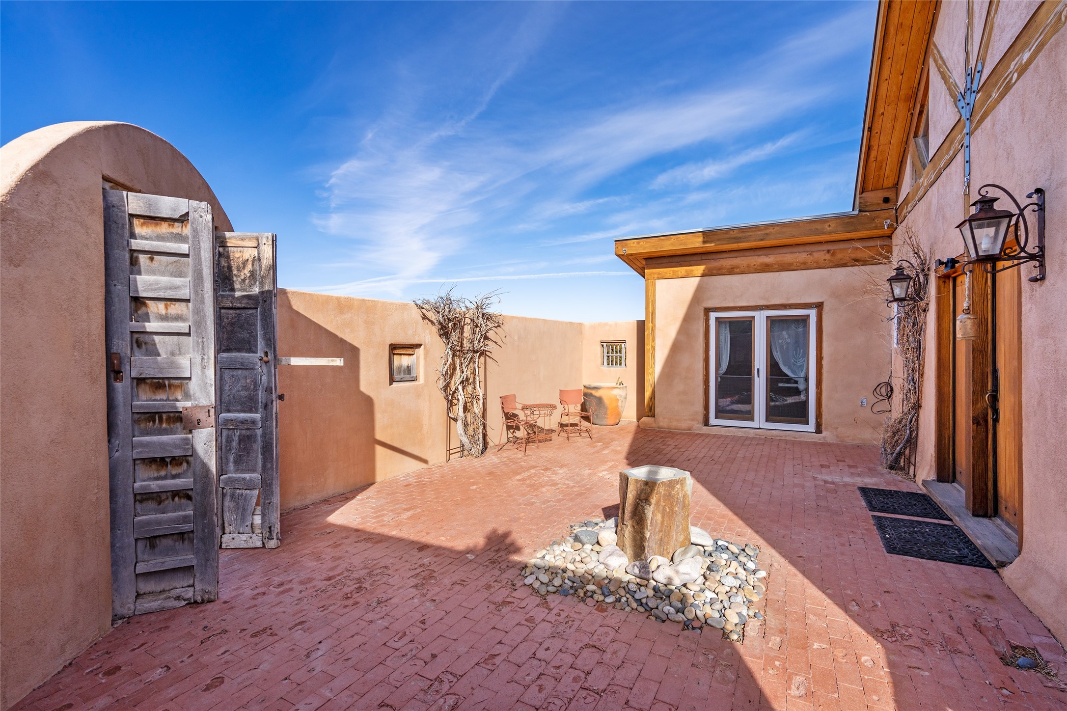 59 Dancing Horse Rd, Madrid, New Mexico image 13