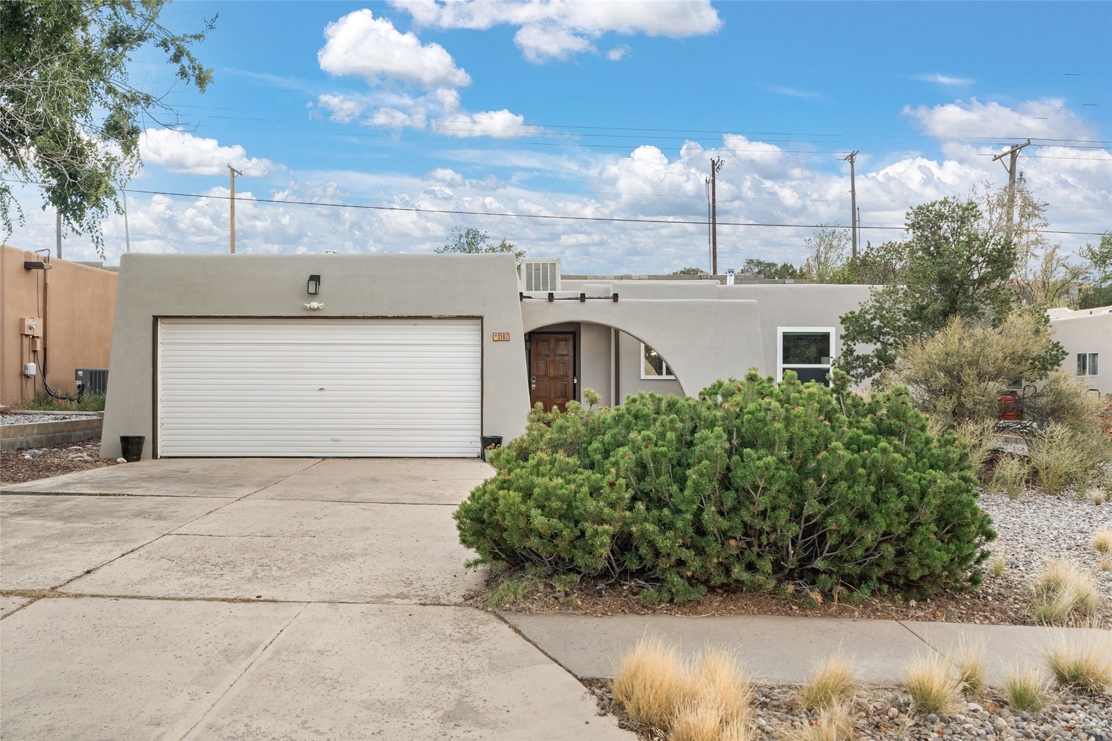 2107 Avenida De Las Alturas, Santa Fe, New Mexico image 1