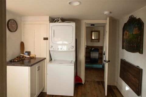 Tiny photo for 10 Rail Road, Cerrillos, NM 87010 (MLS # 202505370)