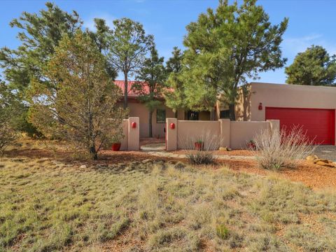 Tiny photo for 19 Aventura Road, Santa Fe, NM 87508 (MLS # 202601702)
