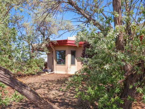 Tiny photo for 19 Aventura Road, Santa Fe, NM 87508 (MLS # 202601702)