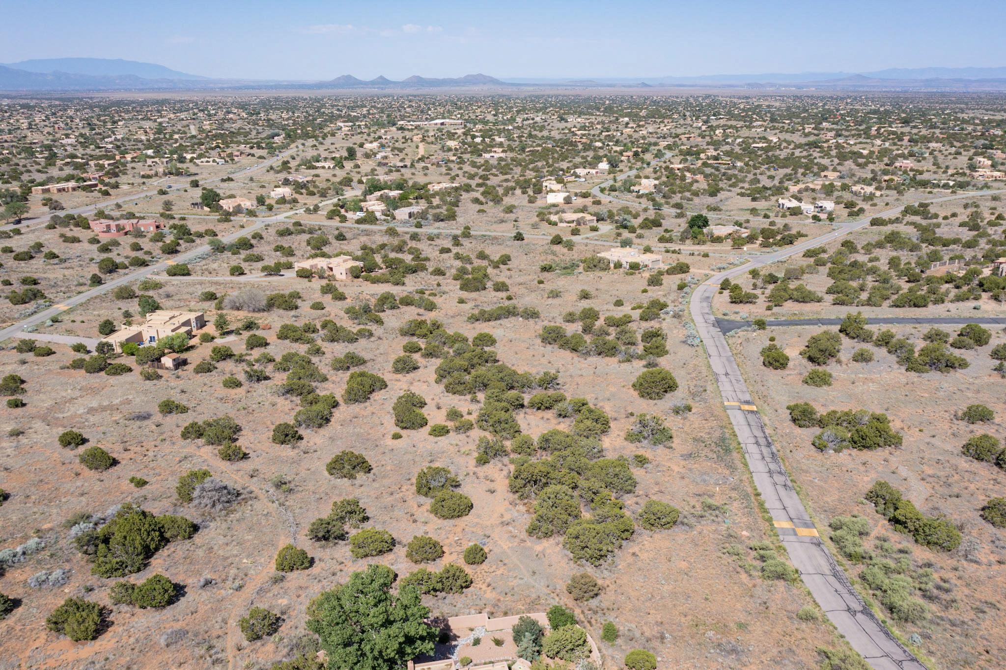 93 Camino Dimitrio, Santa Fe, New Mexico image 9