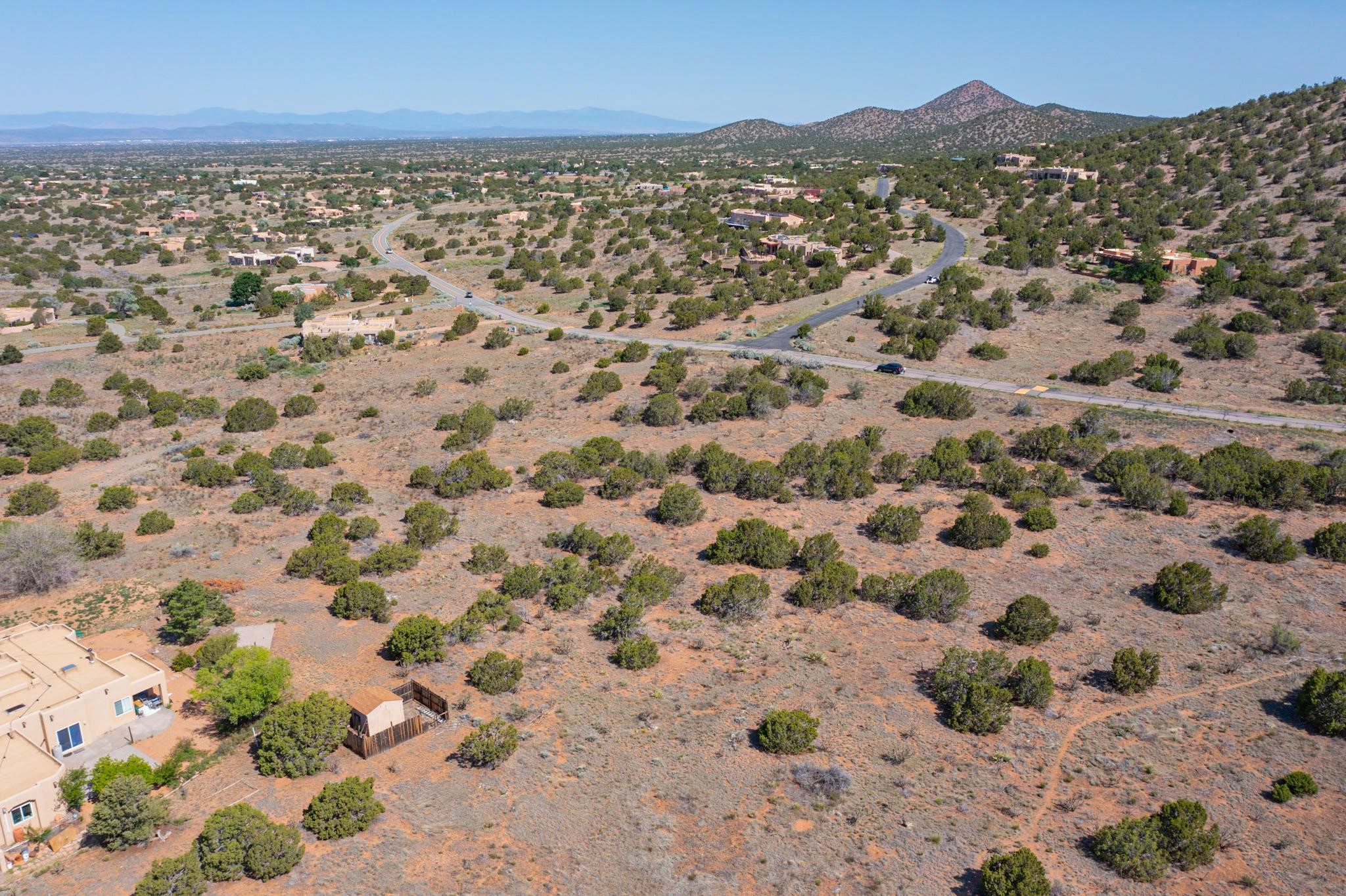 93 Camino Dimitrio, Santa Fe, New Mexico image 12