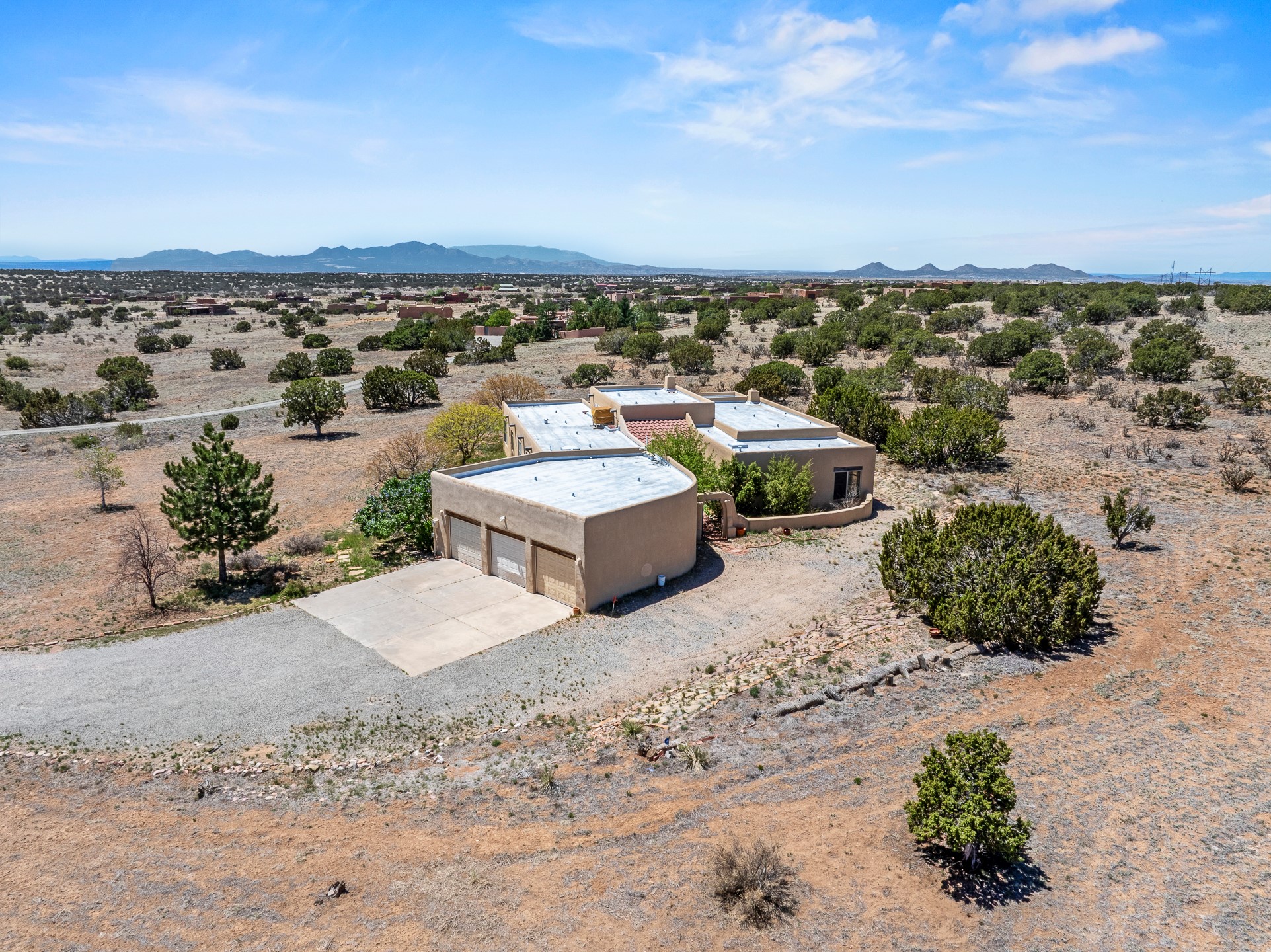 24 Camino Caballos Spur, Lamy, New Mexico image 16