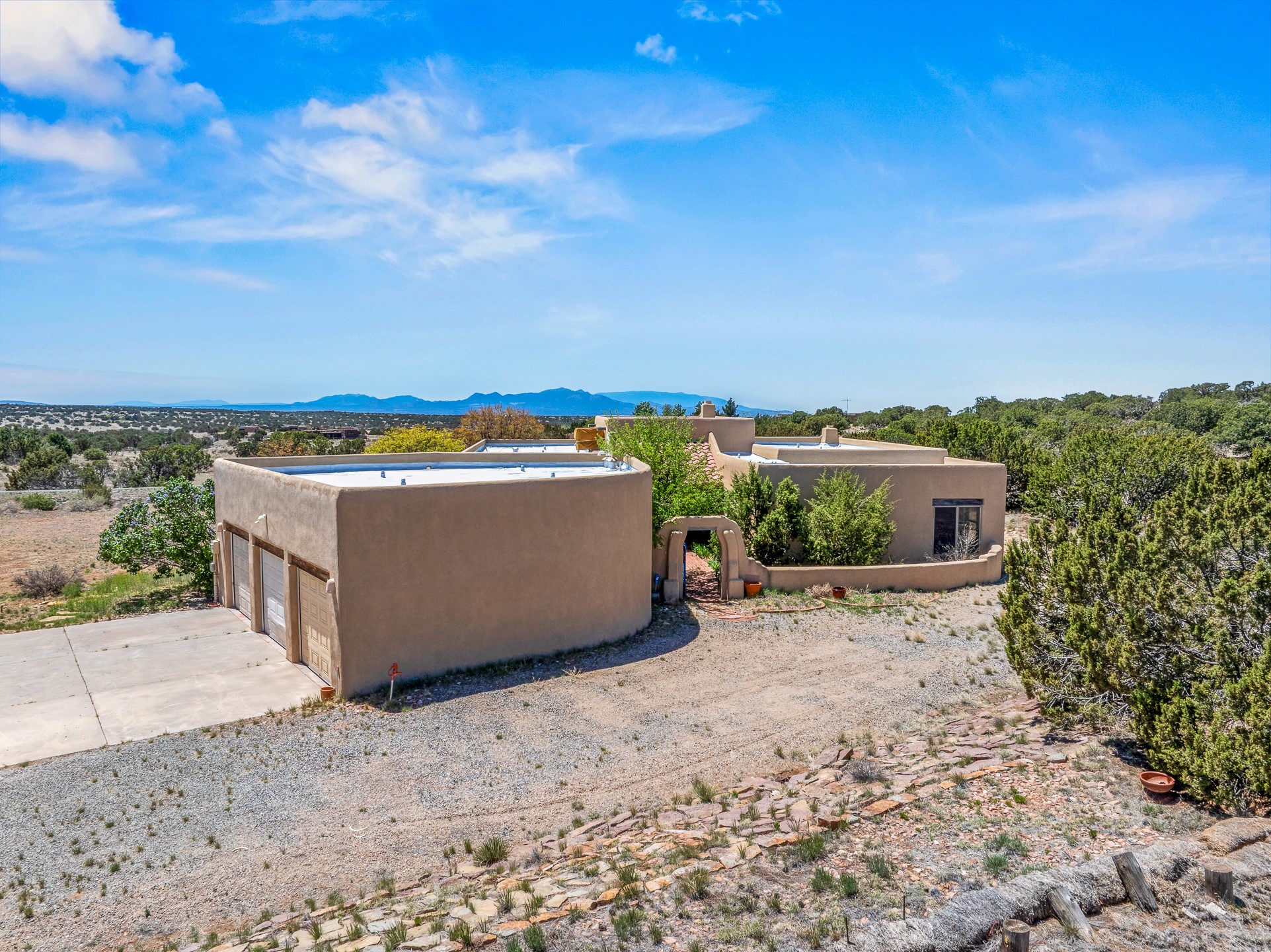 24 Camino Caballos Spur, Lamy, New Mexico image 17